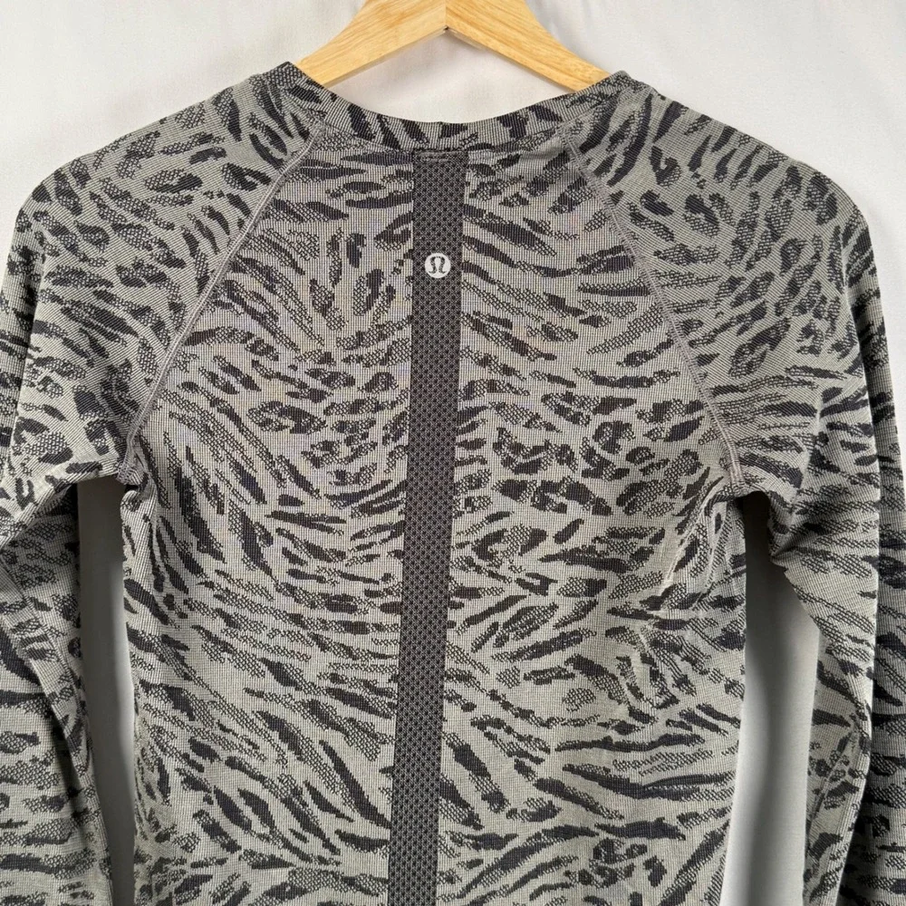 Lululemon‎ Swiftly Tech Long Sleeve 2.0 Race Length Top Primal Clash Womens 4